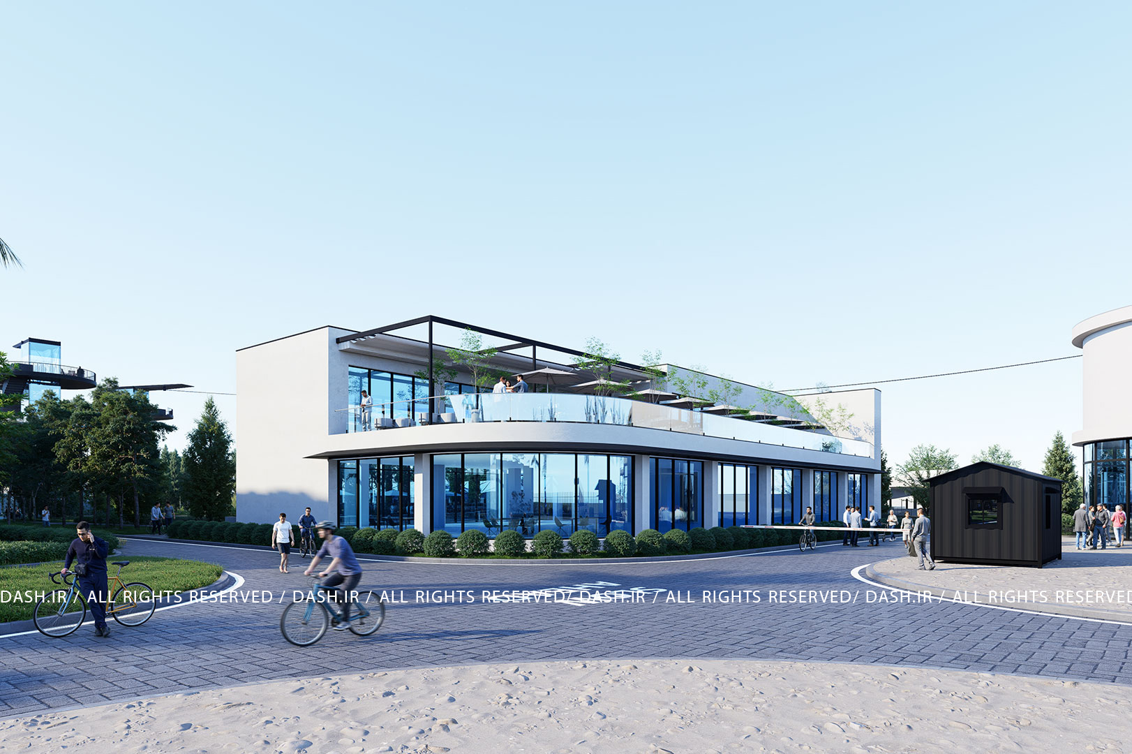 ساختمان مدرن دوطبقه با پنجرههای شیشهای، تراس سبز و افراد در حال حرکت در فضای باز شهری